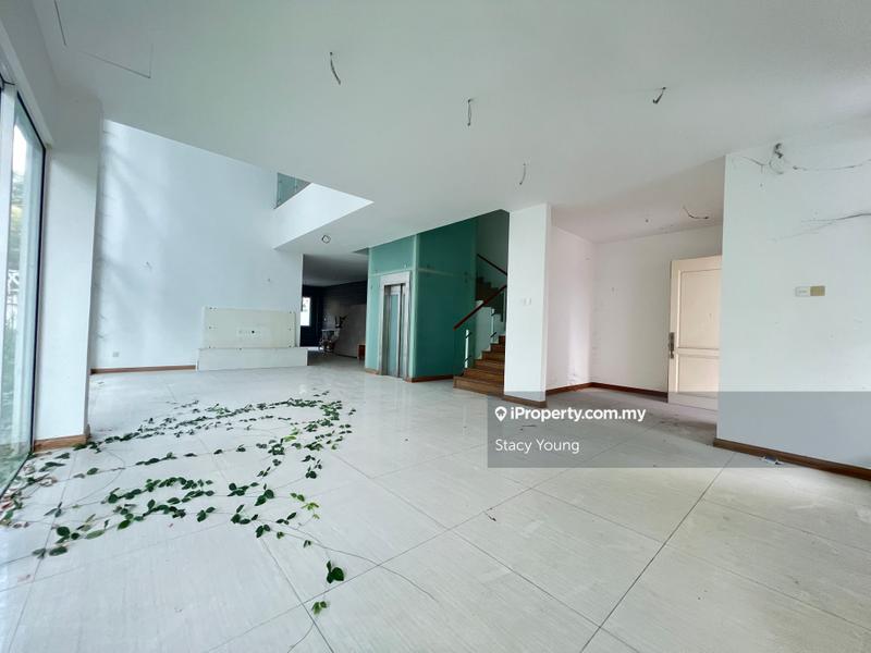 Rumah Berkembar untuk Dijual di Bandar Sungai Long, Cheras oleh Stacy Young - iProperty.com.my