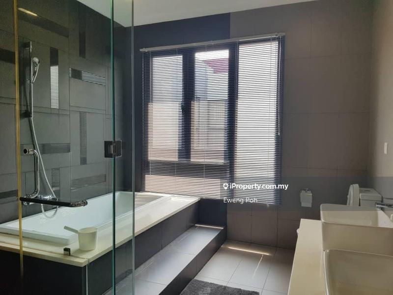 Bungalow House for Sale in Taman Melawati, Ulu Kelang by Eweng Poh - iProperty.com.my