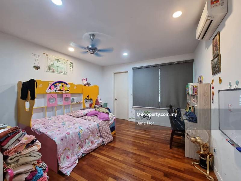 Rumah Berangkai 3 Tingkat untuk Dijual di 16 Sierra, Puchong oleh Jane Hor - iProperty.com.my