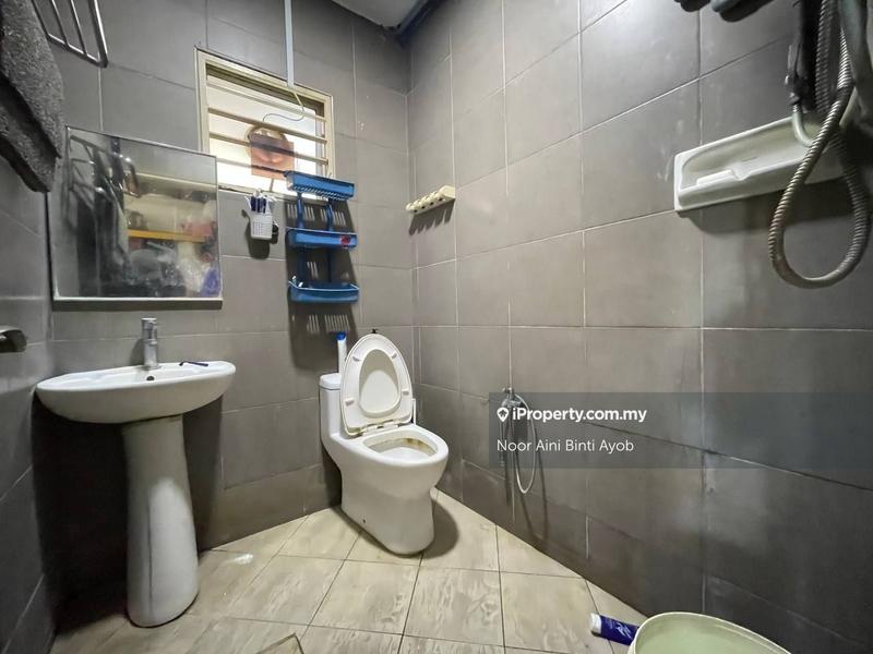 Rumah Teres 2-Tingkat untuk Dijual di Taman Pandan Perdana, Ampang oleh Noor Aini Binti Ayob - iProperty.com.my