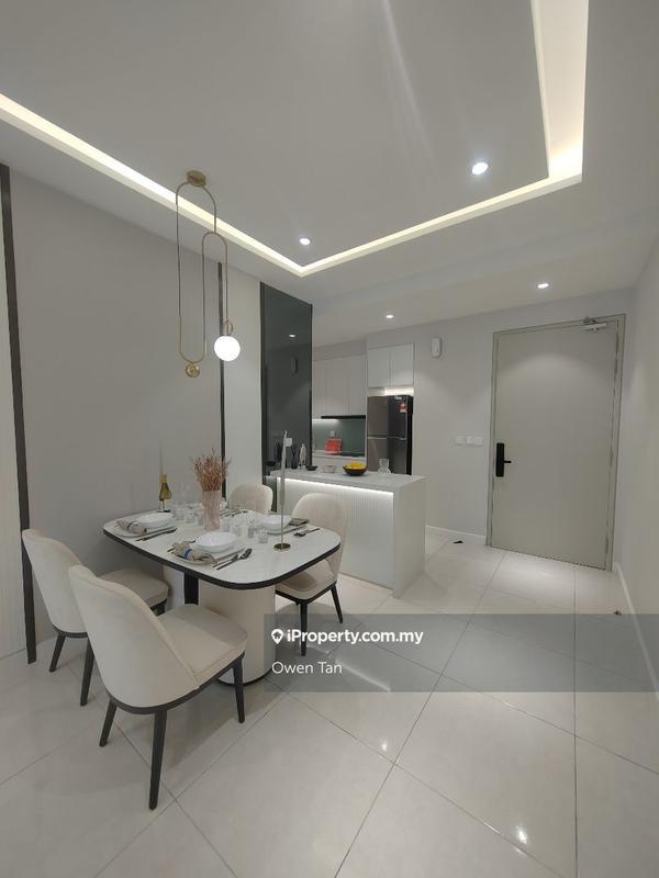 Pangsapuri untuk Dijual di Adison Serviced Apartments @ W City Larkinton Johor Bahru oleh Owen Tan - iProperty.com.my