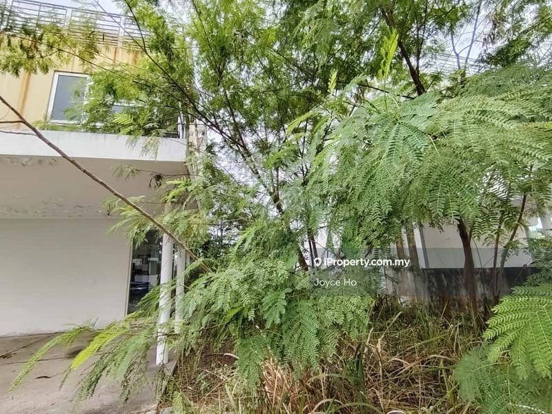 Bungalow House for Sale in Saujana Puchong, Puchong by Joyce Ho - iProperty.com.my