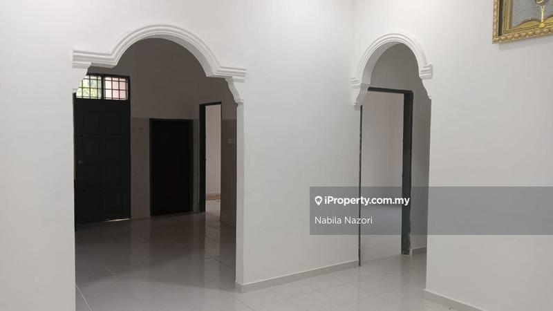 Rumah Berkembar untuk Dijual di Wakaf Bharu, Tumpat oleh Nabila Nazori - iProperty.com.my