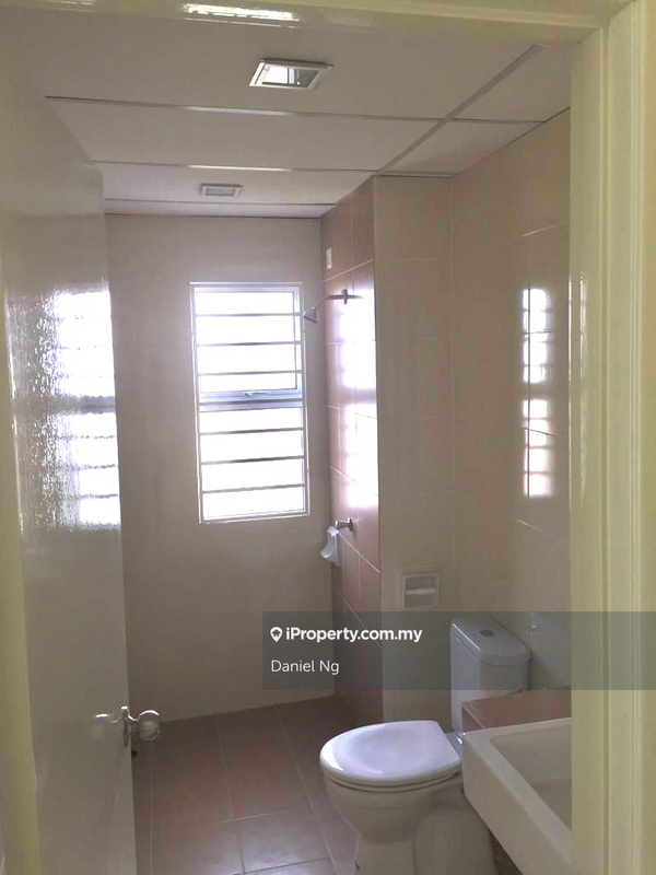 Condominium for Sale in The iResidence by Daniel Ng - iProperty.com.my