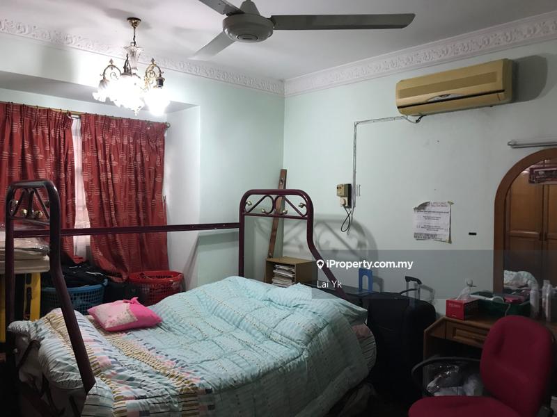 Bungalow House for Sale in Subang Jaya, Selangor by Lai Yk - iProperty.com.my