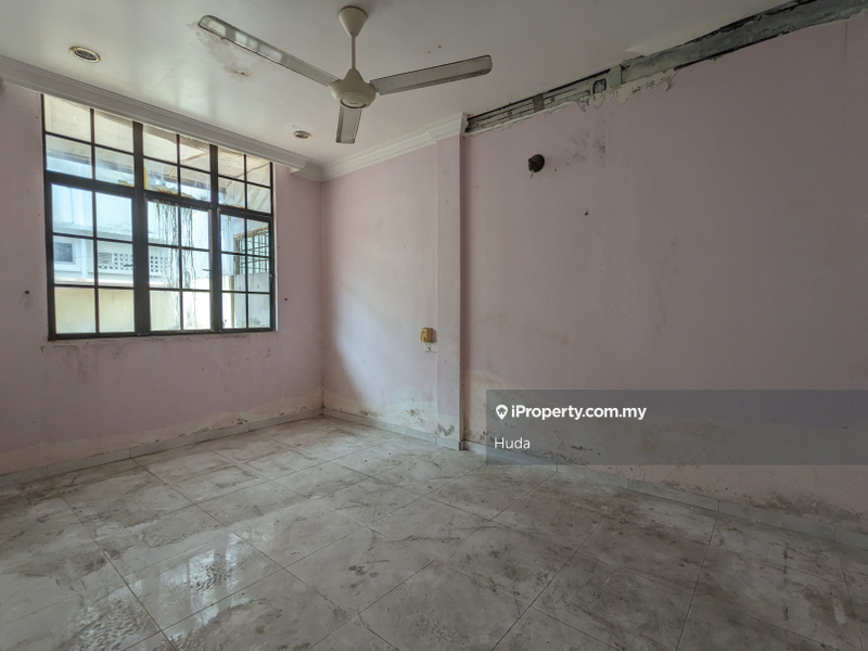 Bungalow House for Sale in Taman Seaview, Port Dickson by Huda - iProperty.com.my