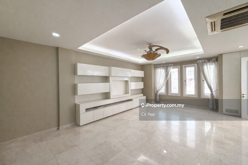 Rumah Berangkai 3 Tingkat untuk Dijual di Taman Esplanad, Bukit Jalil oleh Ck Yee - iProperty.com.my