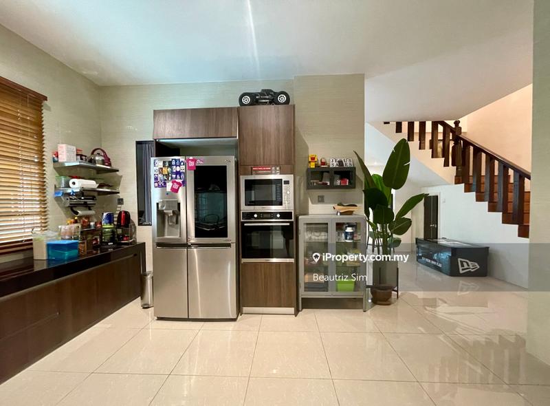 Semi-Detached House for Sale in Samarahan, Sarawak by Beautriz Sim - iProperty.com.my