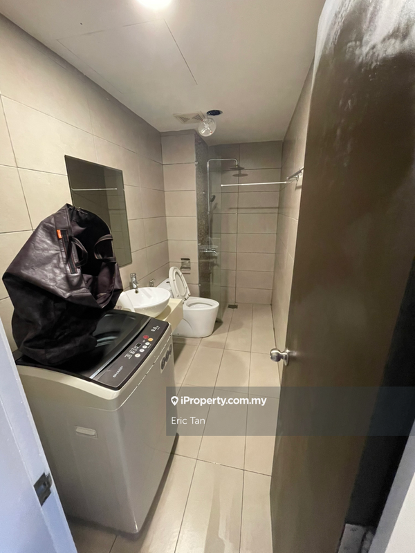 Service Residence for Rent in D'Latour by Eric Tan - iProperty.com.my