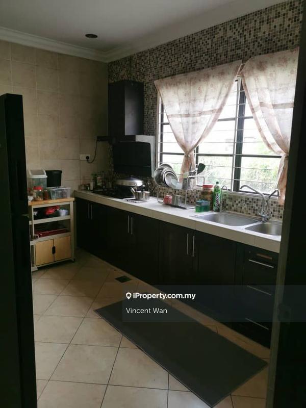 Rumah Berkembar untuk Dijual di Bandar Kinrara Seksyen 6, Bandar Kinrara oleh Vincent Wan - iProperty.com.my