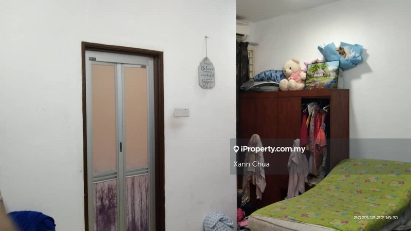 Rumah Berkembar untuk Dijual di Bandar Putra Permai, Seri Kembangan oleh Xann Chua - iProperty.com.my