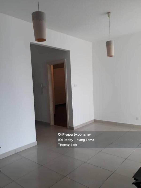 Kediaman Servis untuk Dijual di Subang Olives Residence oleh Thomas Loh - iProperty.com.my