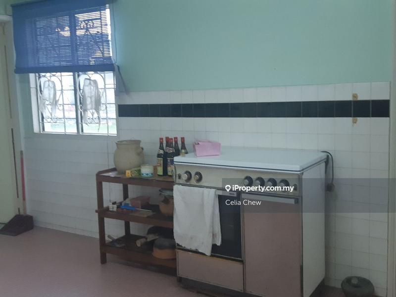 Bungalow House for Sale in Hock Lee Housing, Tampin by Celia Chew - iProperty.com.my