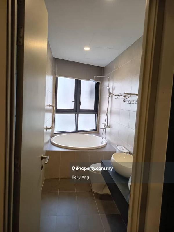 Service Residence for Sale in KL Gateway Residences by Kelly Ang - iProperty.com.my