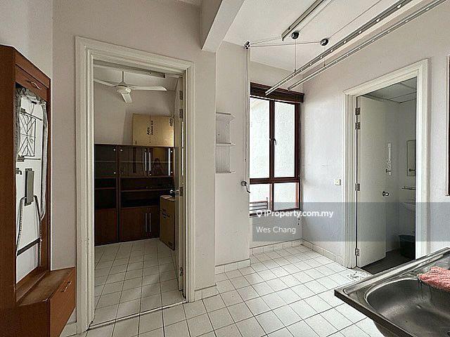 Kondominium untuk Dijual di Surian Condominium oleh Wes Chang - iProperty.com.my