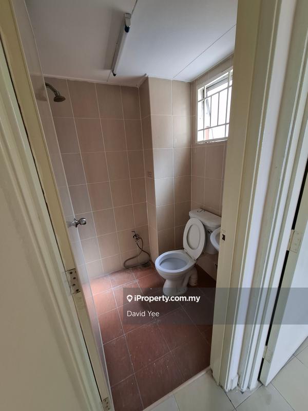 For Sale - Plaza Metro Prima