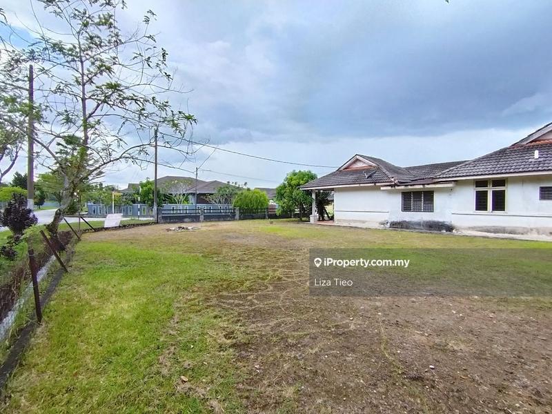 Bungalow House for Sale in Bukit Sentosa, Rawang by Liza Tieo - iProperty.com.my