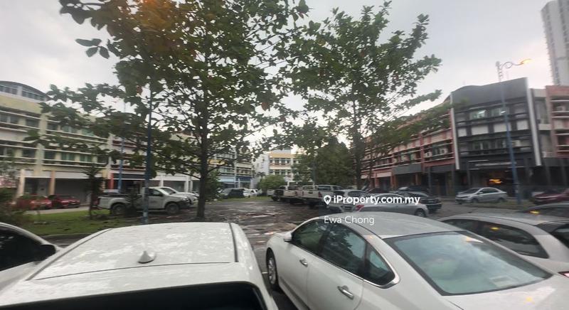 For Sale - 3+1 Storey Shop, Taipan 2 Ara Damansara