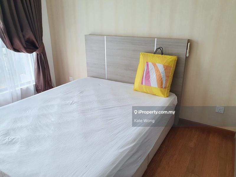 For Rent - Molek Pine 4