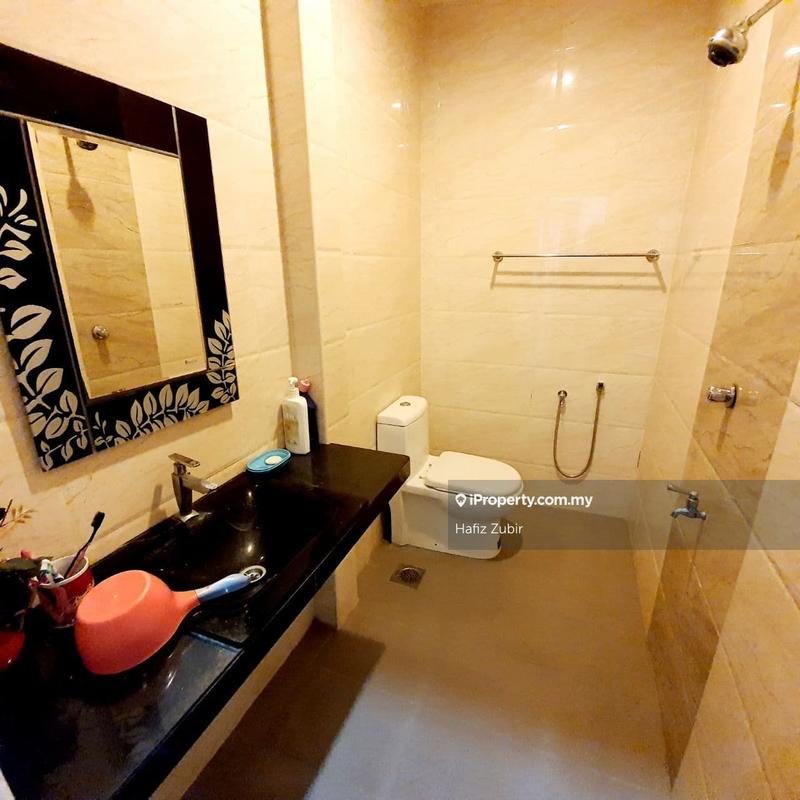 Rumah Berkembar untuk Dijual di Bandar Seri Putra, Bangi oleh Hafiz Zubir - iProperty.com.my