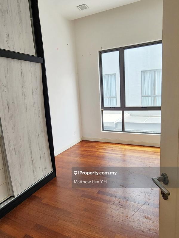 Semi-Detached House for Sale in Kota Kemuning, Shah Alam by Matthew Lim Y.H - iProperty.com.my
