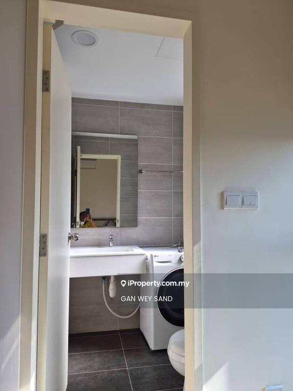 Condominium for Rent in Platinum Arena by GAN WEY SAND - Bathroom - iProperty.com.my