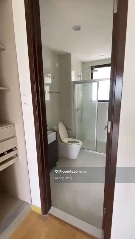 Kondominium untuk Dijual di Royal Strand @ Country Garden Danga Bay oleh Mindy Heng - iProperty.com.my