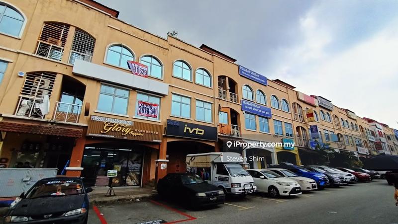 For Sale - Bandar Puteri Puchong