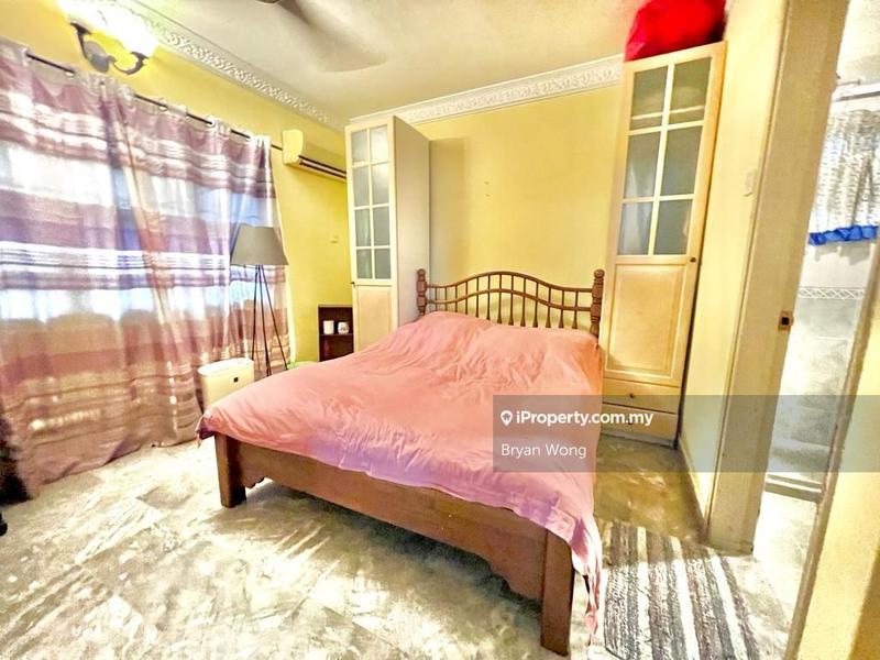 Semi-Detached House for Sale in Damansara Jaya, Petaling Jaya by Bryan Wong - iProperty.com.my