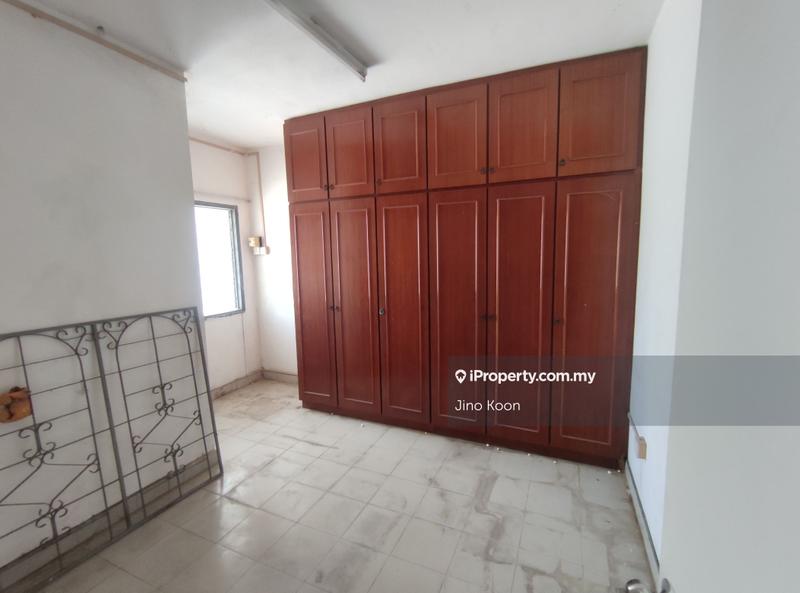 For Sale - 2 Storey Terrace House @ Seksyen 26 Shah Alam, Taman Bukit Saga, Sri Muda HICOM