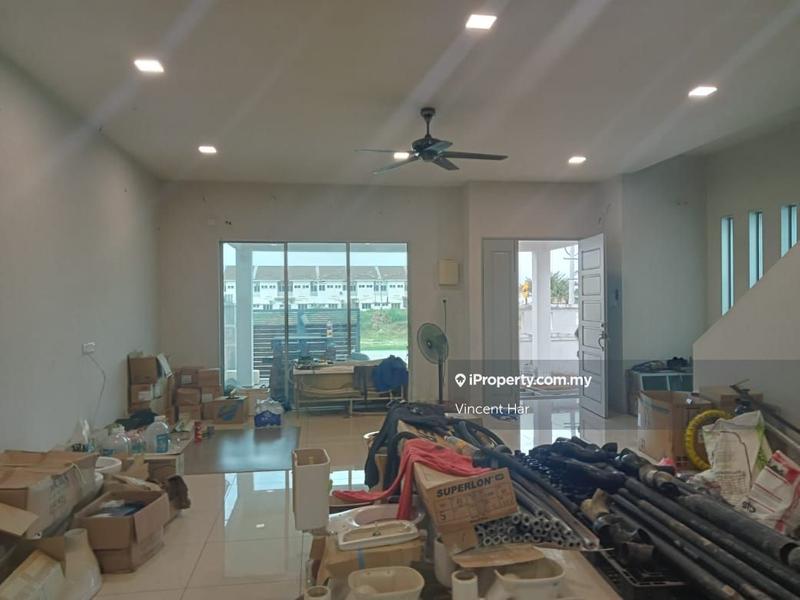 Rumah Berkembar untuk Dijual di Taman Suria Jaya, Sitiawan oleh Vincent Har - iProperty.com.my