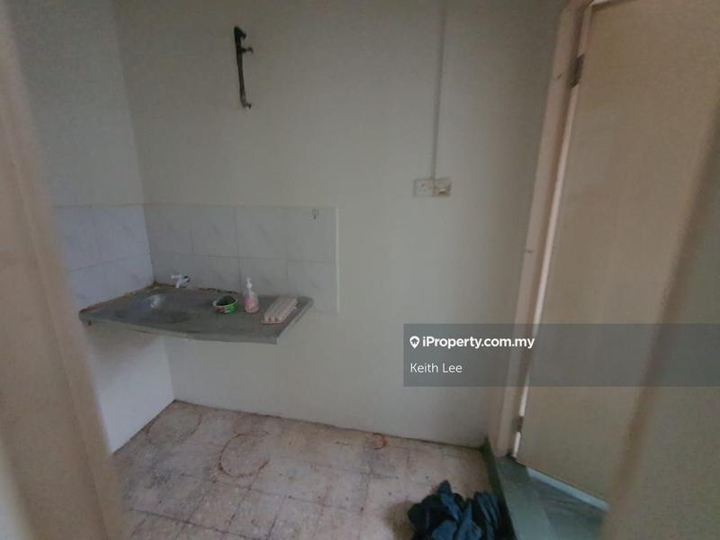 Shop-Office for Sale in Taman Maluri 4 Storey Shop Office For Sell, Cheras by Keith Lee - iProperty.com.my