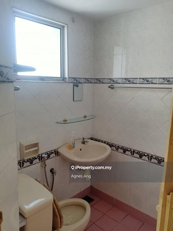 Kondominium untuk Dijual di Regency Condominium oleh Agnes Ang - iProperty.com.my