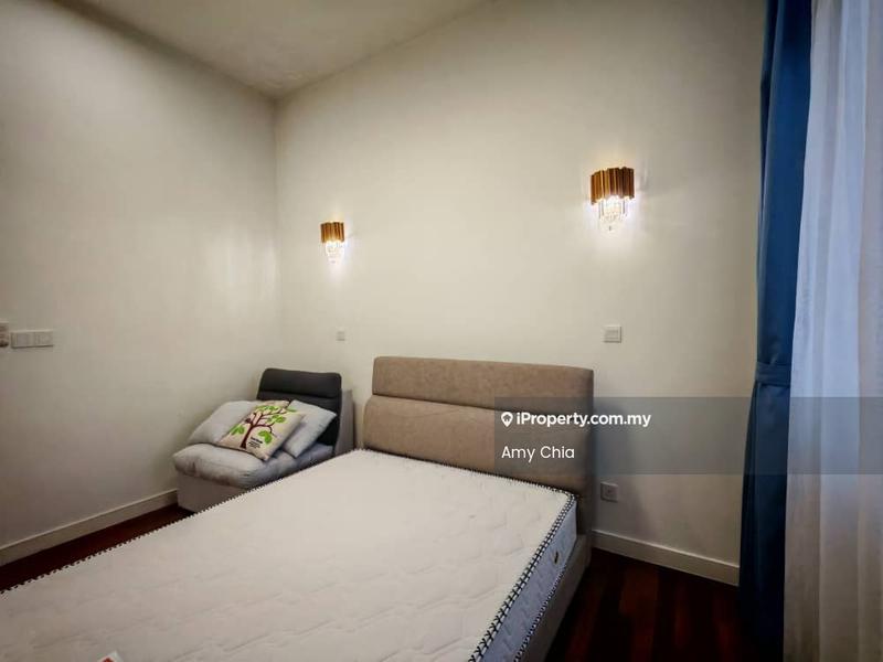 Condominium for Sale in Pavilion Hilltop by Amy Chia - Bedroom - iProperty.com.my