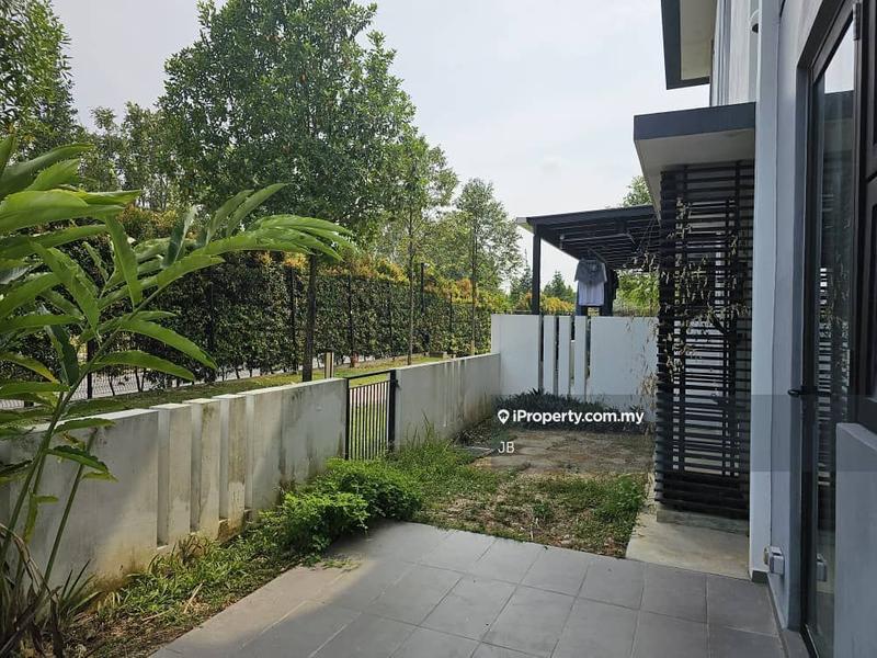 Rumah Berkembar untuk Dijual di Kota Kemuning, Shah Alam oleh JB - iProperty.com.my