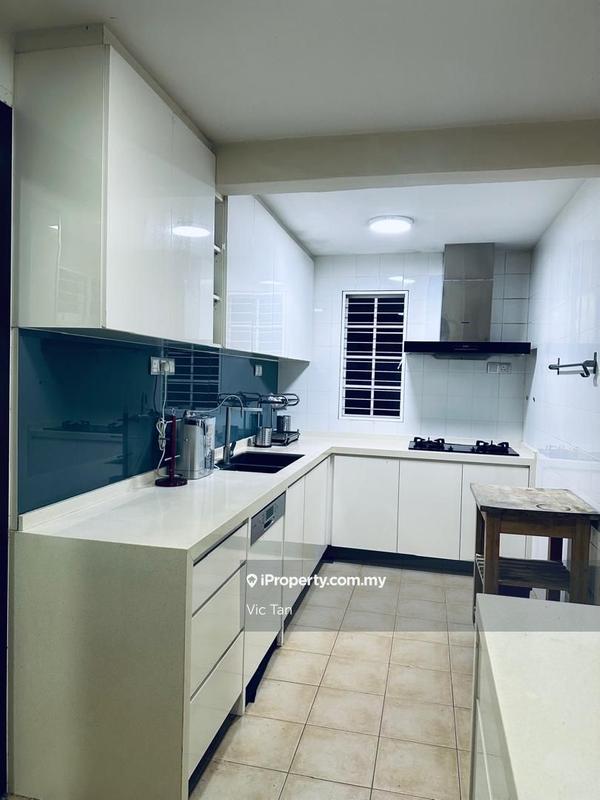 Rumah Teres 3-Tingkat untuk Dijual di Bukit Segar Jaya 2, Cheras oleh Vic Tan - iProperty.com.my