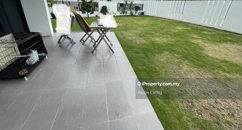 Rumah Berkembar untuk Dijual di Sungai Ara, Penang oleh Alison Ch'Ng - iProperty.com.my