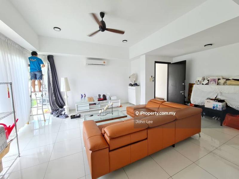 Bungalow House for Sale in Laman Granview Taman Saujana Puchong, Puchong by John Lee - iProperty.com.my