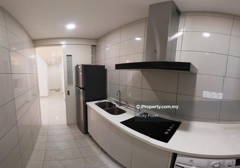 Service Residence for Sale in The Park Sky Residence by Ricky Poon - iProperty.com.my
