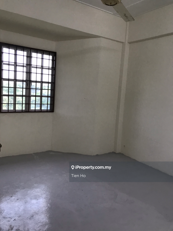 Apartment for Sale in Bayview Court by Tien Ho - iProperty.com.my