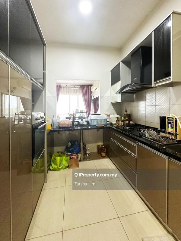 Kondominium untuk Dijual di Surian Residences oleh Tarsha Lim - iProperty.com.my