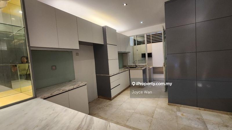 Rumah Berangkai 2 Tingkat untuk Dijual di nu4n6, Damansara Heights oleh Joyce Wan - iProperty.com.my