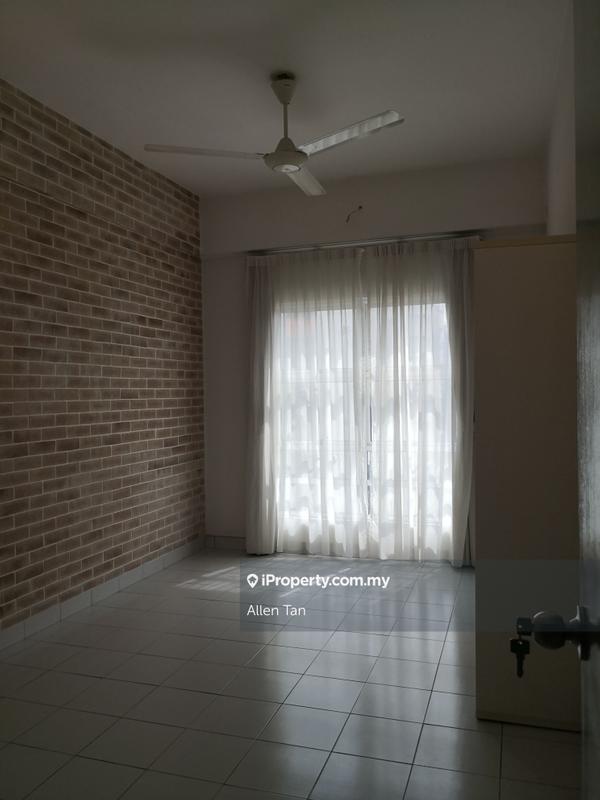 Condominium for Sale in Sterling by Allen Tan - iProperty.com.my