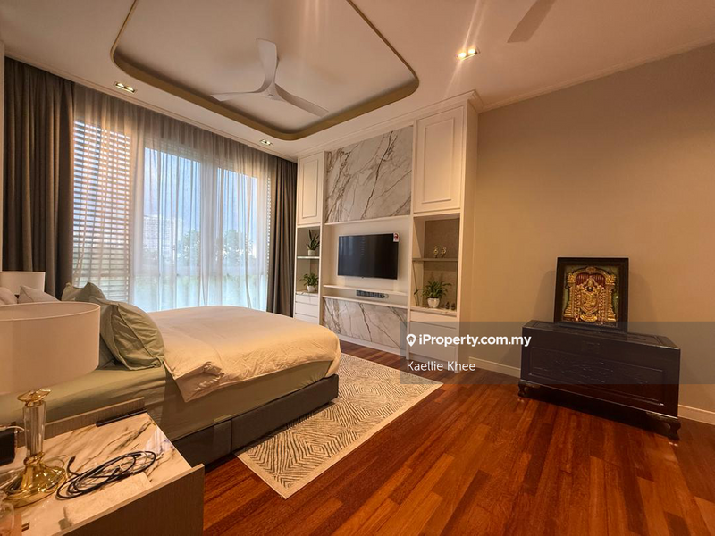 Condominium for Sale in Pavilion Hilltop by Kaellie Khee - iProperty.com.my