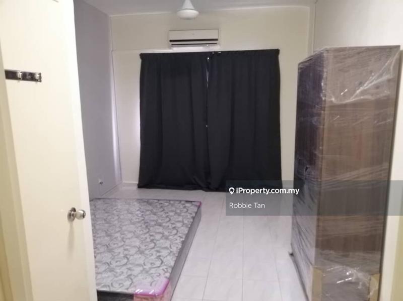 Apartment for Sale in Idaman Senibong by Robbie Tan - iProperty.com.my