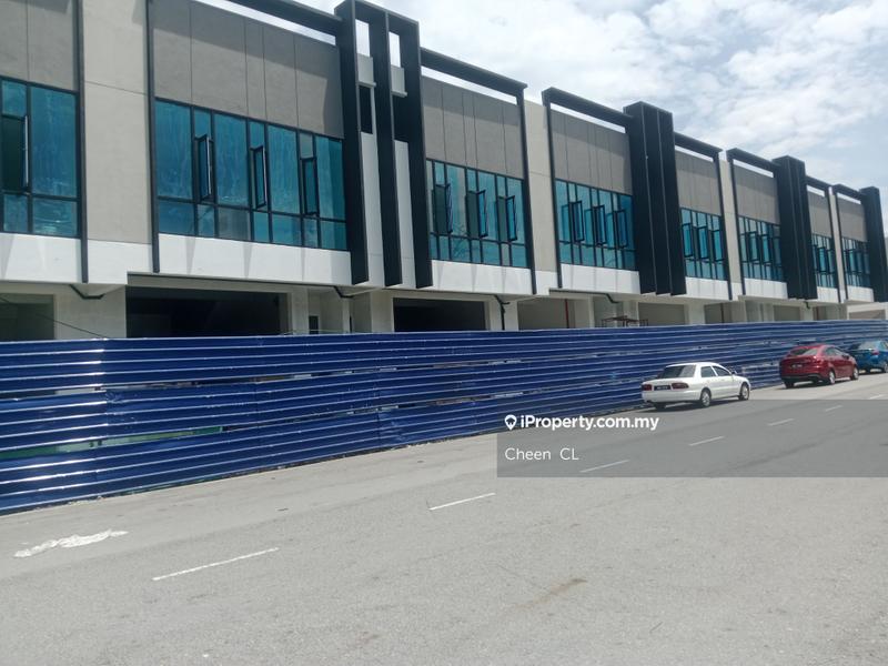 Kilang Teres untuk Dijual di Nilai 3, Nilai oleh Cheen CL - iProperty.com.my