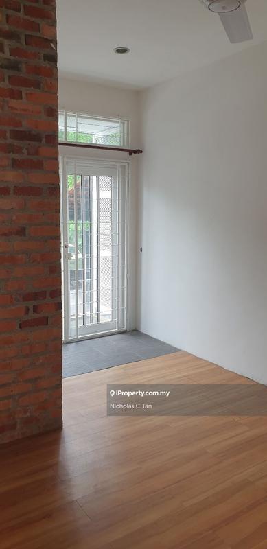 Rumah Berangkai 2 Tingkat untuk Dijual di Taman Bukit Pantai, Bangsar oleh Nicholas C Tan - iProperty.com.my