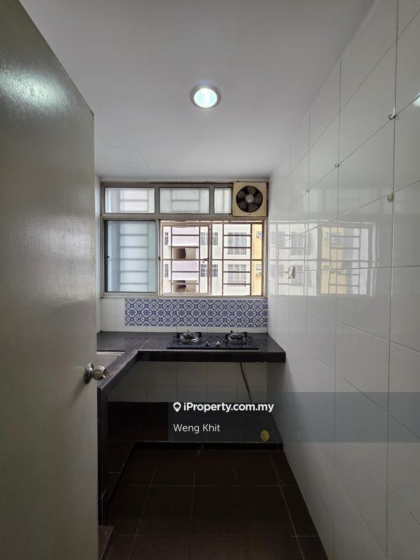 For Sale - Platinum Lake PV 20