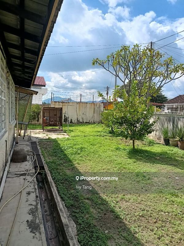 Bungalow House for Sale in Canning garden, Ipoh by Ivy Tang - iProperty.com.my