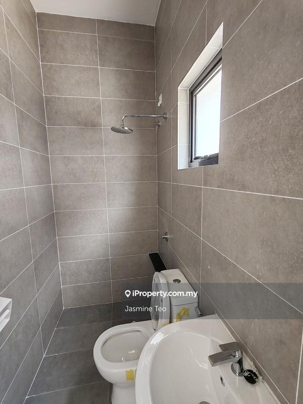 Rumah Berangkai 2 Tingkat untuk Dijual di Setia Utama, Setia Alam oleh Jasmine Teo - iProperty.com.my